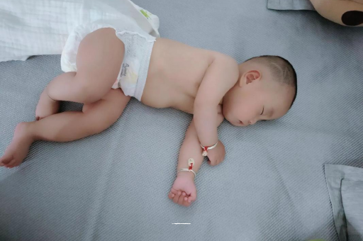 巴彦淖尔宝宝身高体重